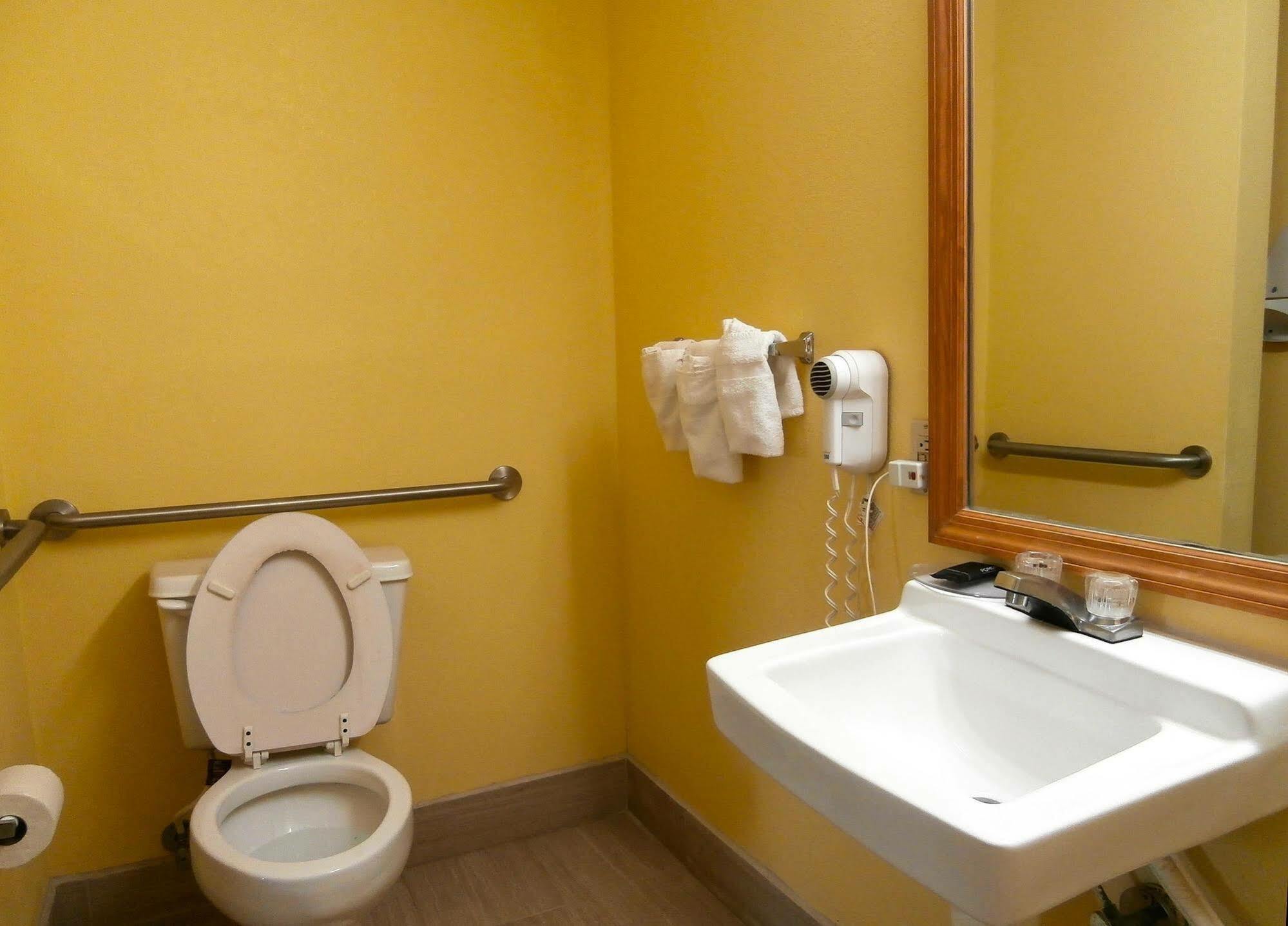 Loyalty Inn Hawkinsville Екстер'єр фото
